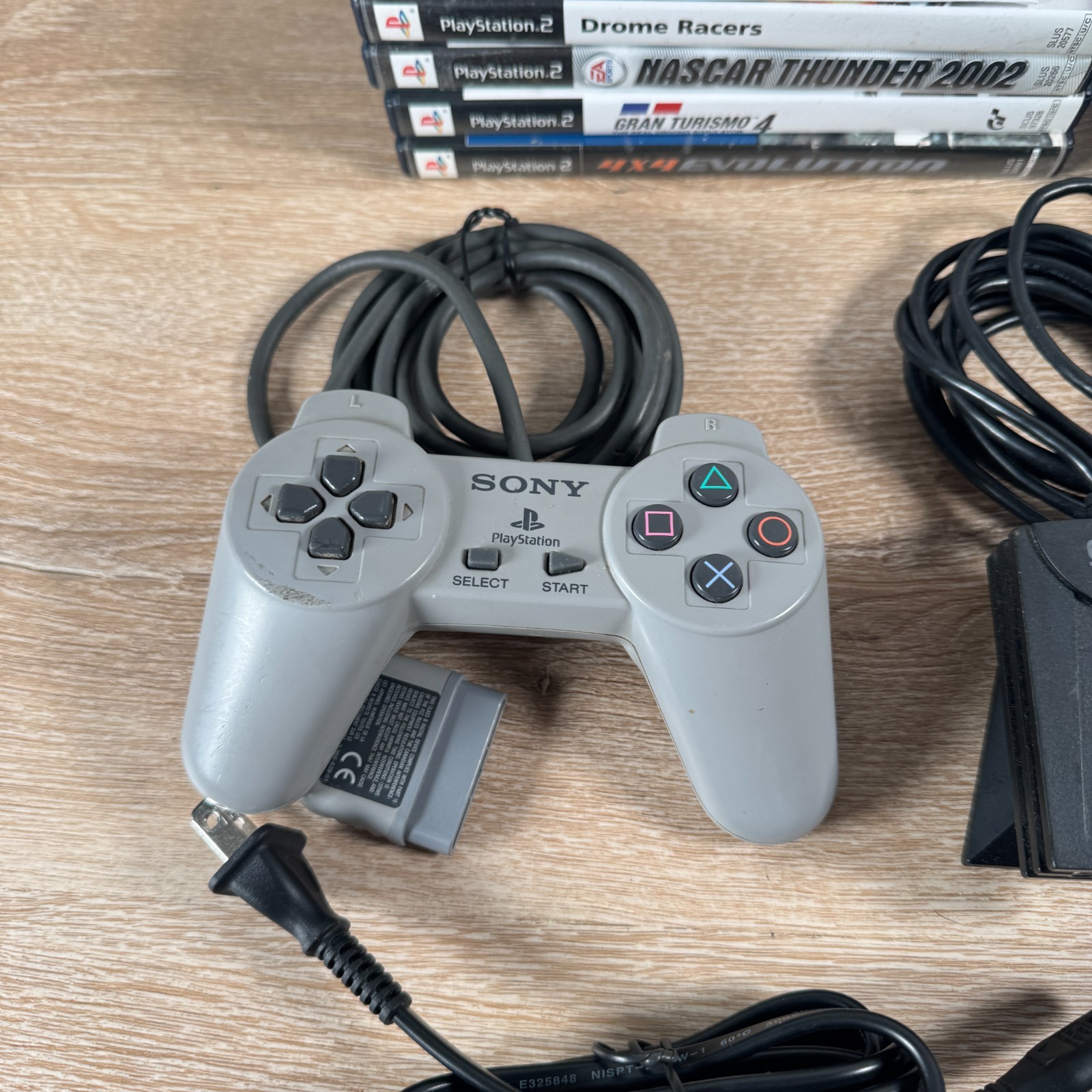 Sony PlayStation 2 PS2 Slim Console Bundle 2 Controllers + 20 Games Memory