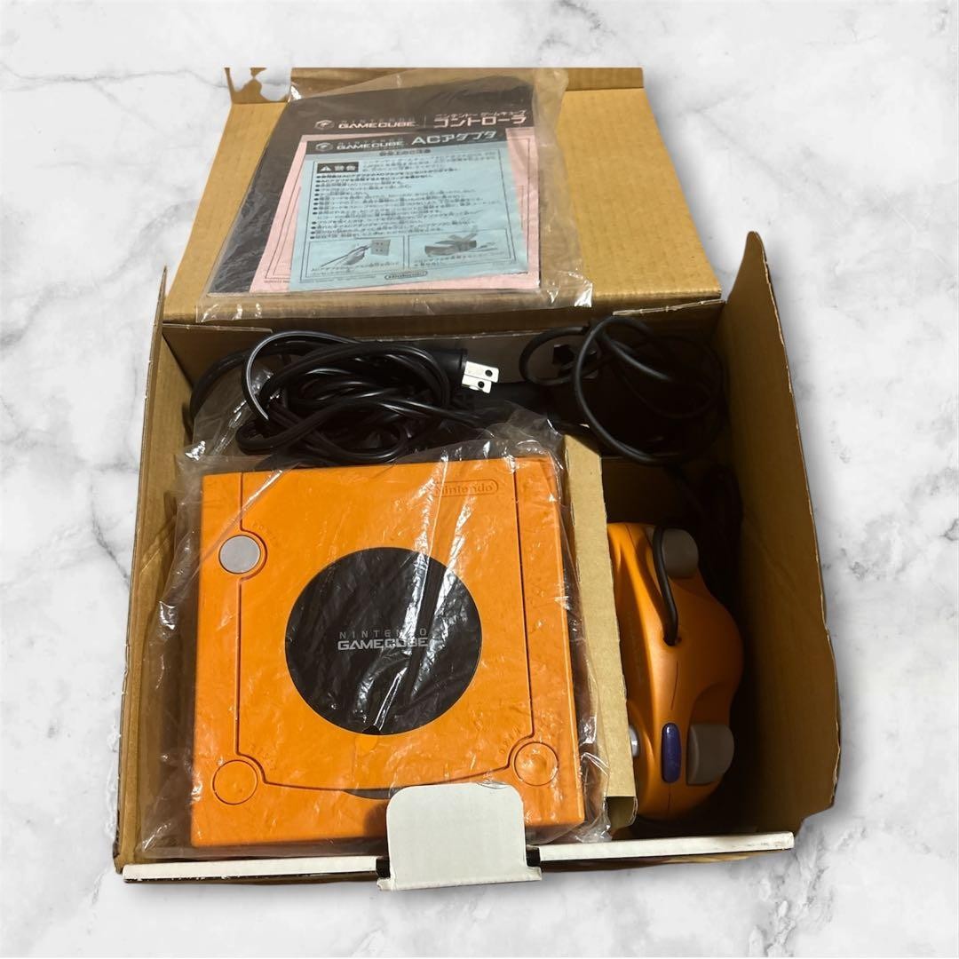 Nintendo NINTENDO GAMECUBE console Spice Orange