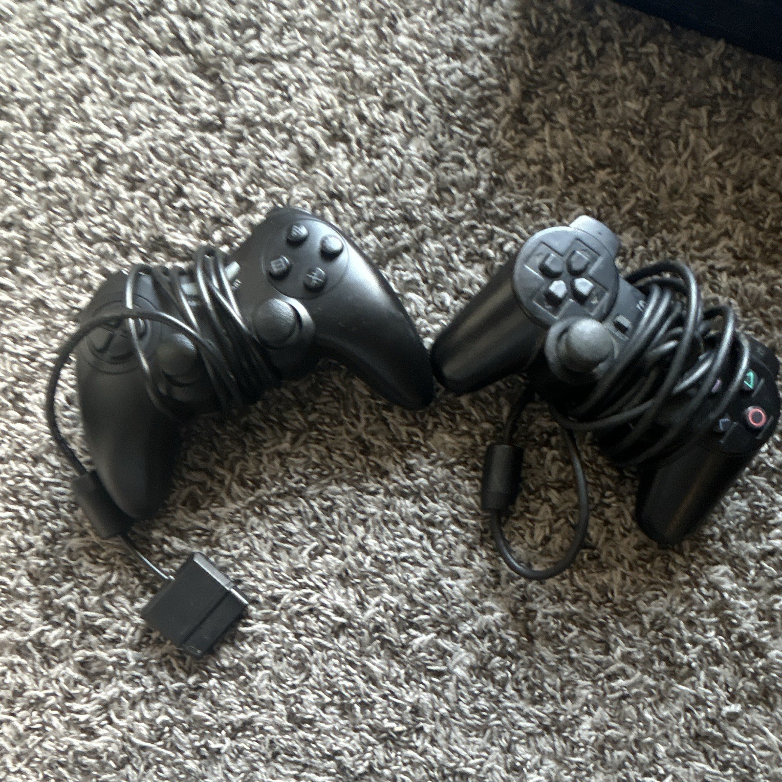 Sony PlayStation 2 PS2 Black Bundle 2 Controllers, 8MB memory card, 3 games