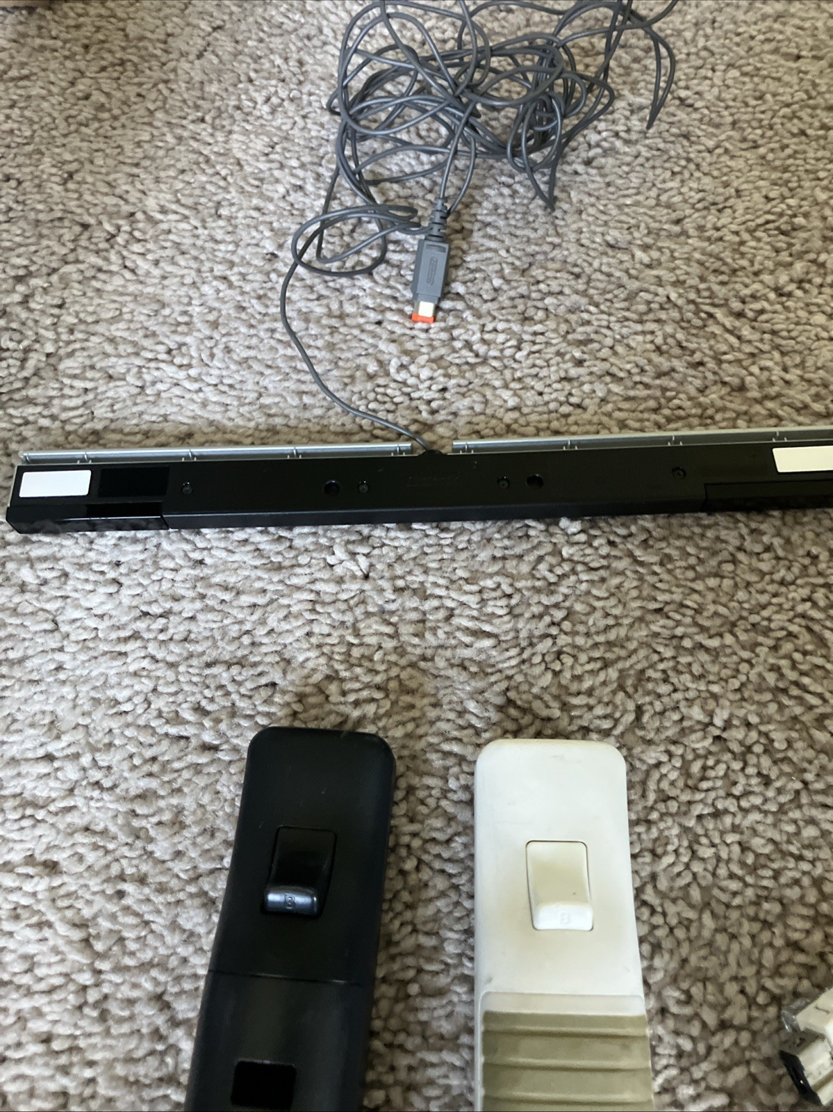 Nintendo Wii RVL-001 512 MB Home Console – White (Bn70)