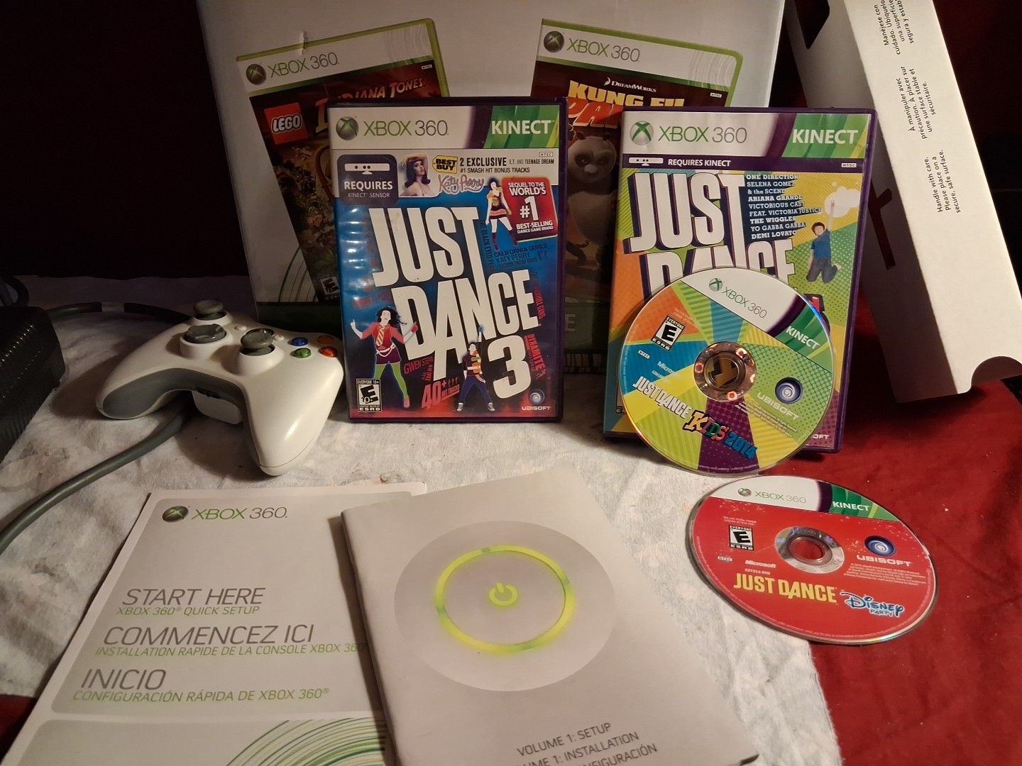 XBox 360 Pro White Console W/kinect Sensor 2 Controllers Play&charge Set In Box