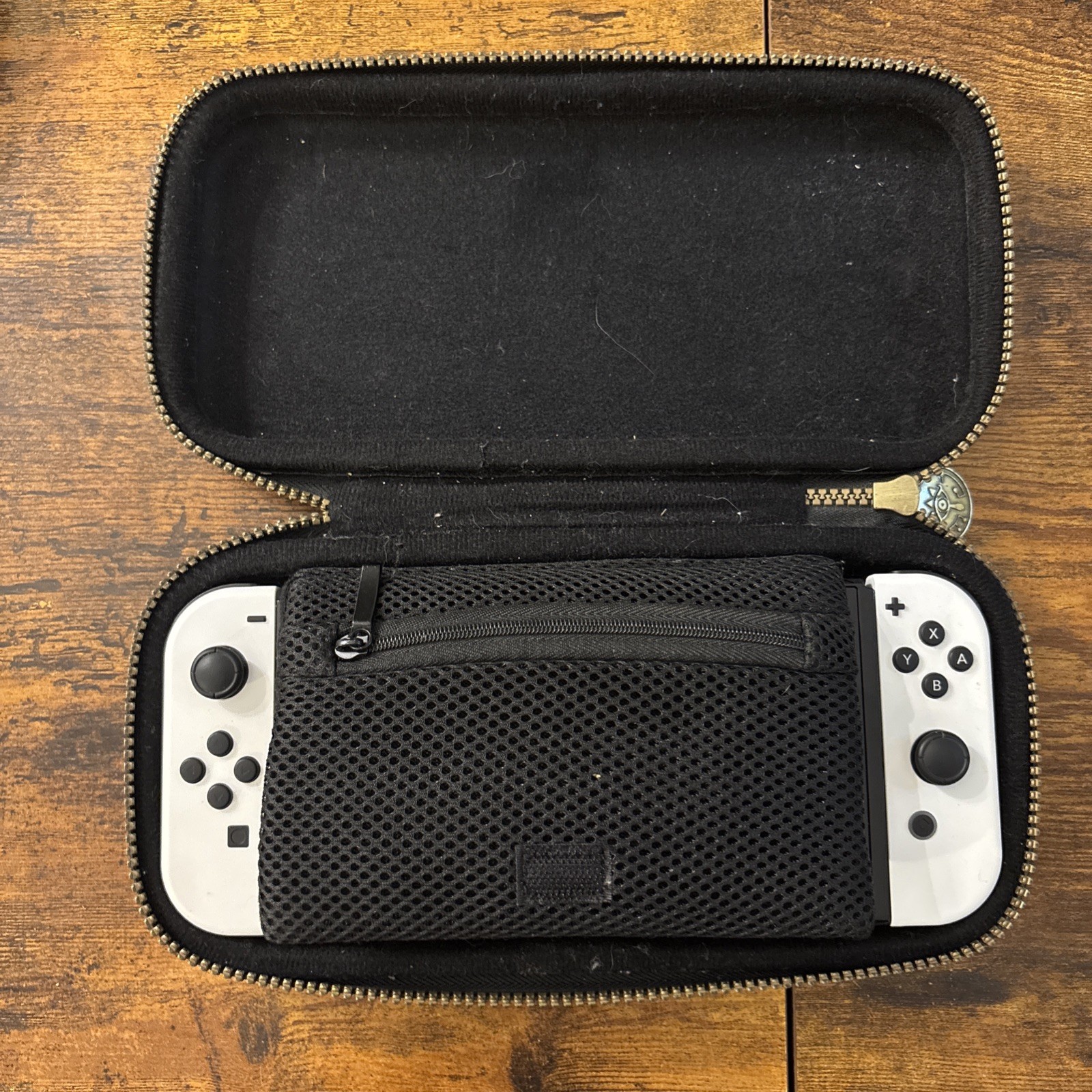 Nintendo Switch OLED HEG-001 Handheld Console 64GB White