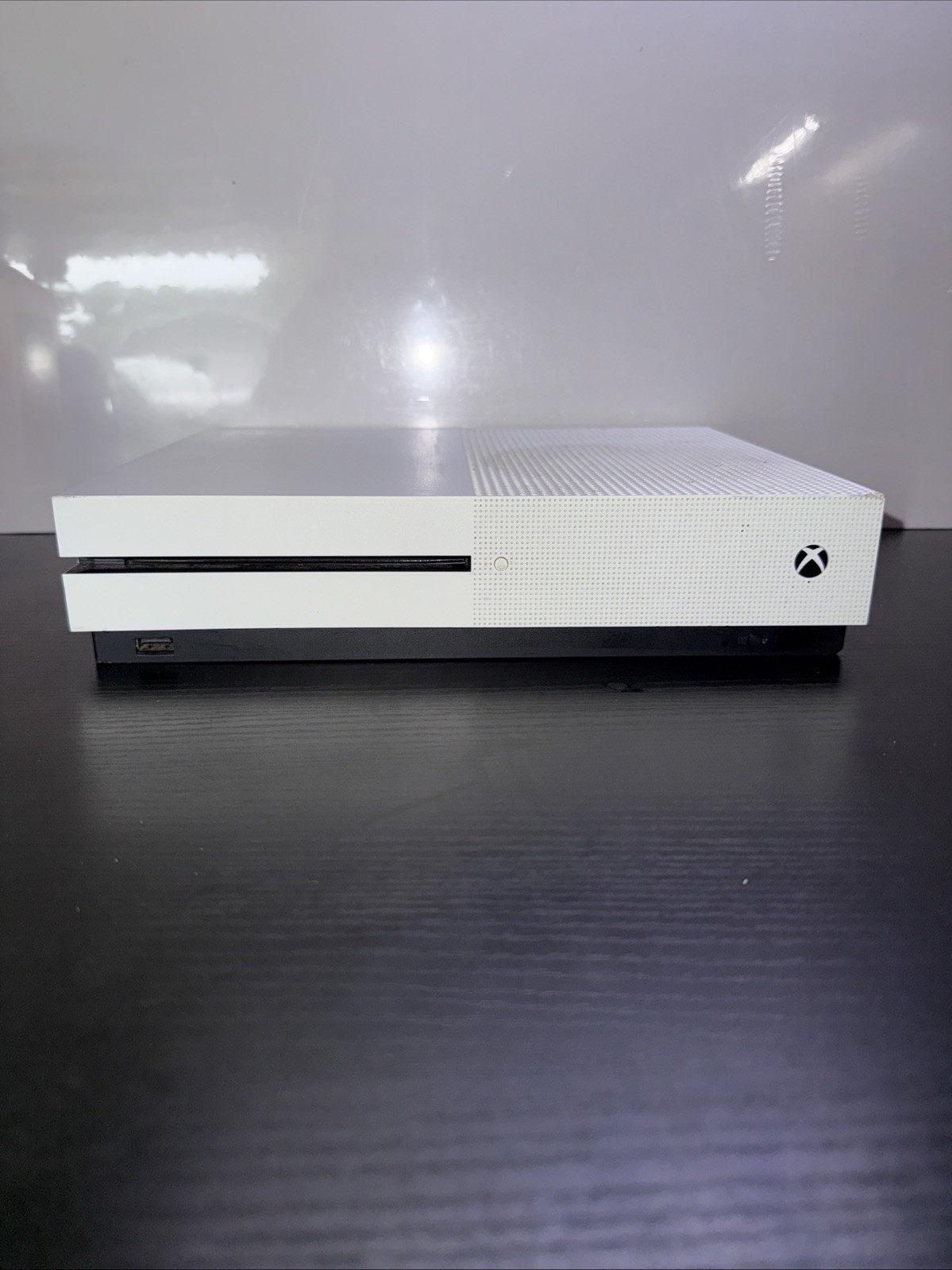 •Cosmetically Flawed•Microsoft Xbox One S 500GB Console – White