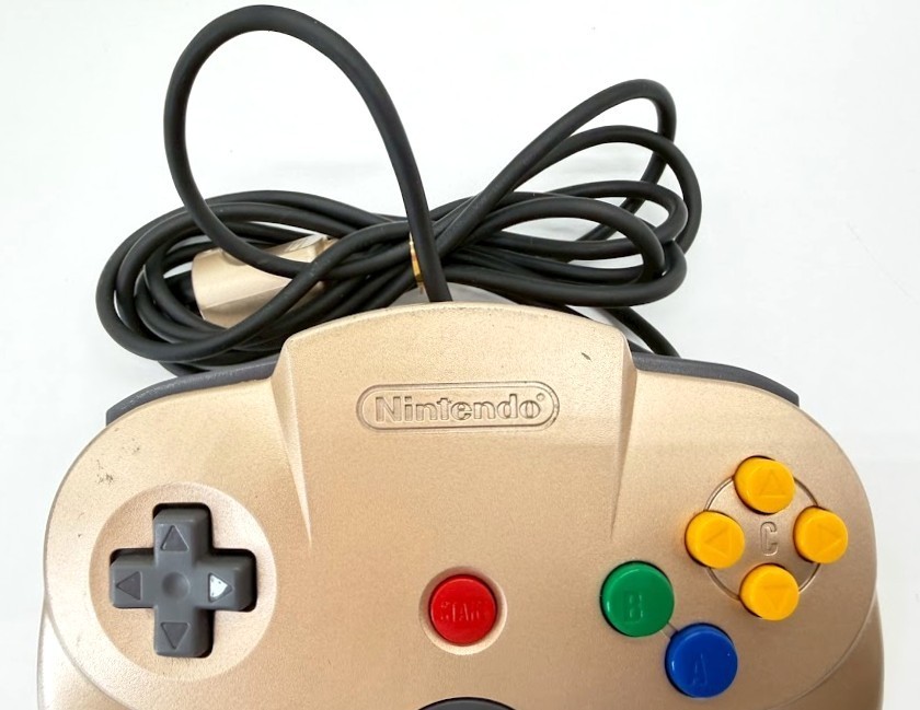 Nintendo 64 N64 Gold Console NUS-001 Controller & 12 Game Lot NTSC-J Japan #526