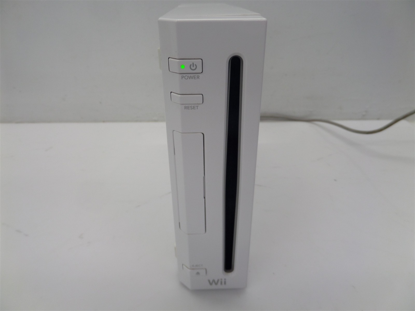 Nintendo Wii Console RVL-001 w/ Video Cable – No Remote