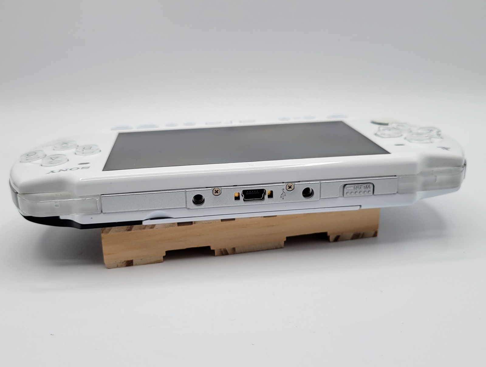 Sony PSP-2001 White Darth Vader Special Edition Tested Works Disc Tray Off Track
