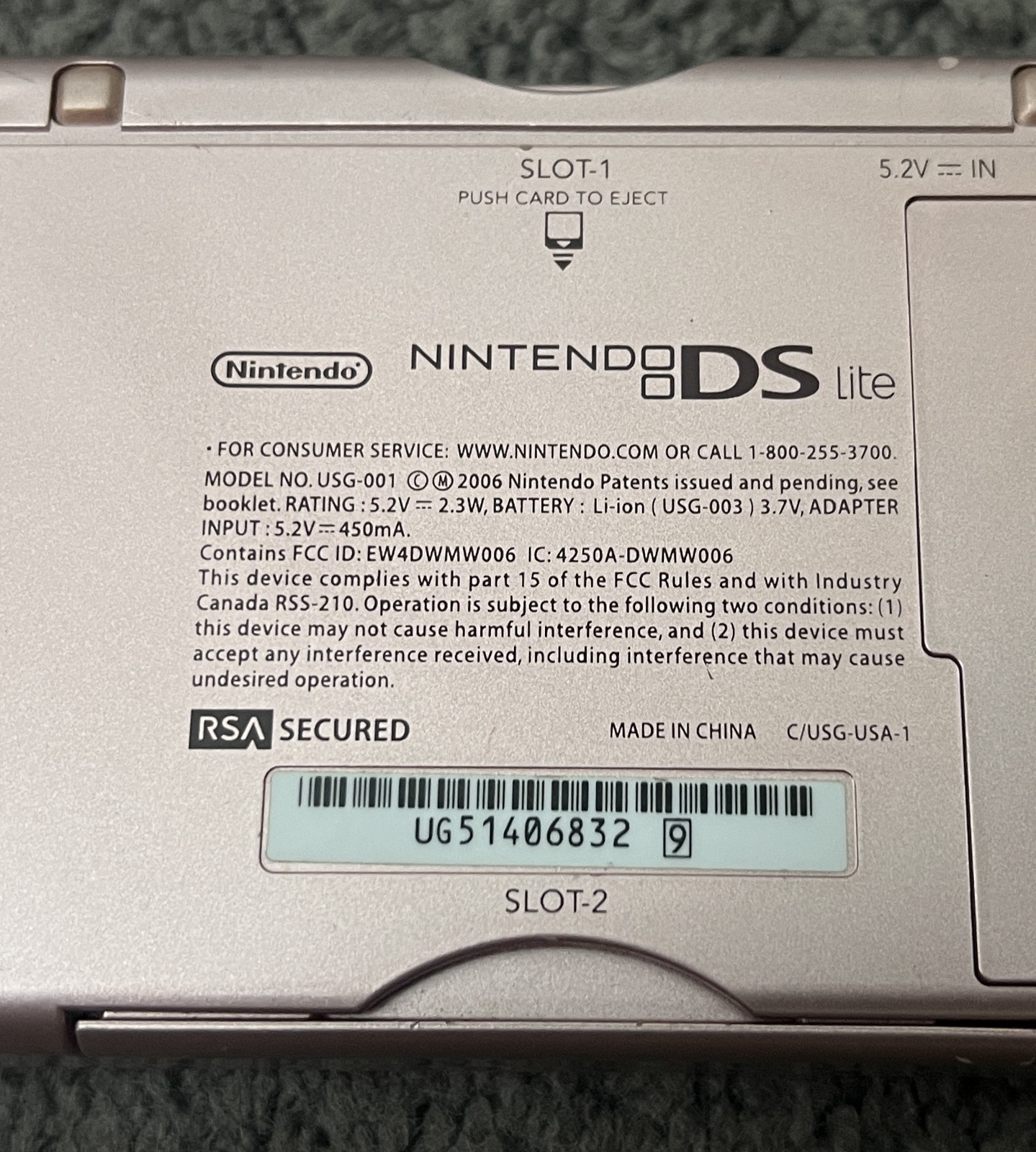 Nintendo DS Lite USG-001 Handheld Console Metallic Rose w/ Stylus