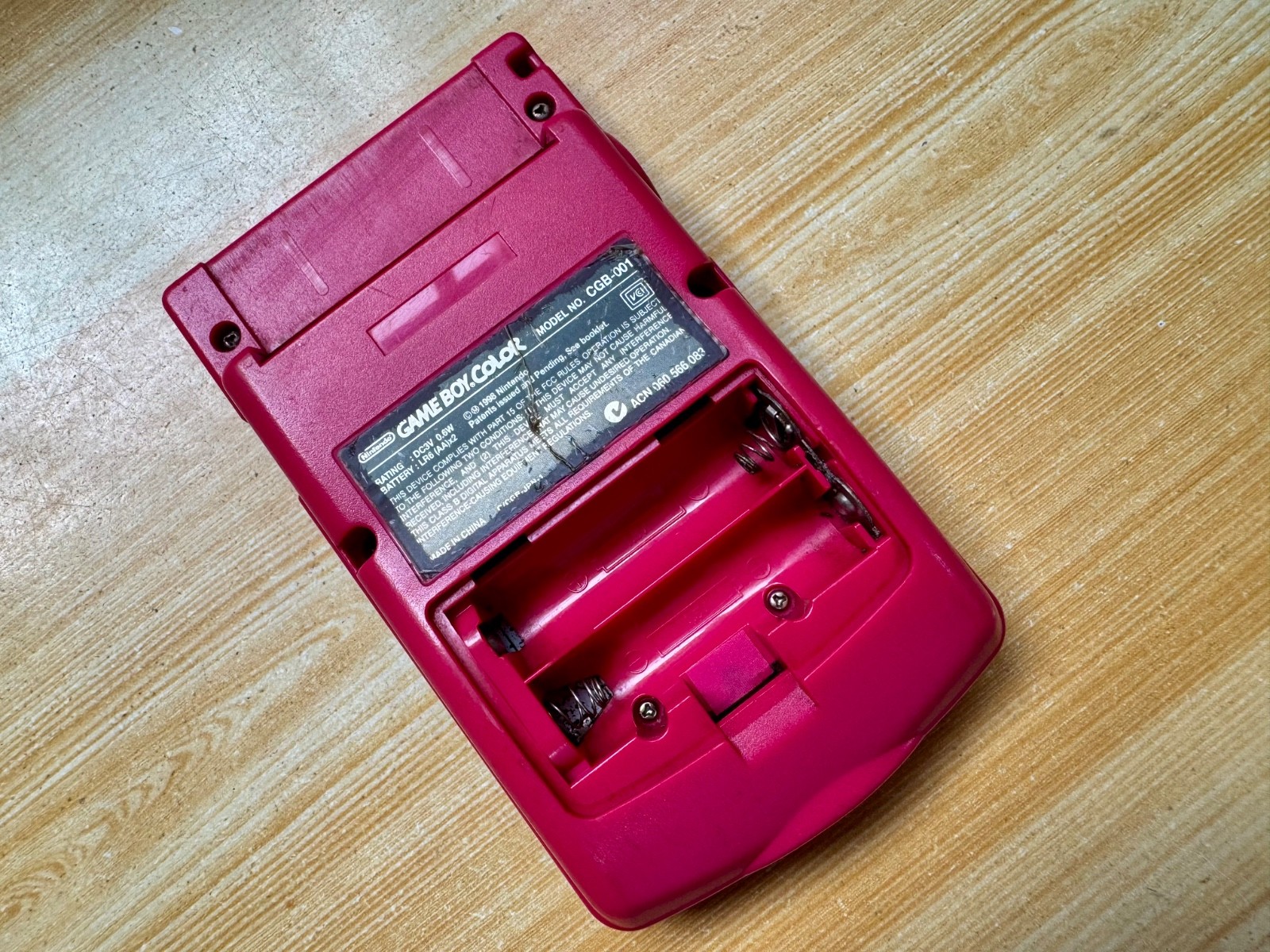 Nintendo Gameboy Color CGB-001 Berry Pink Handheld Console – Parts or Repair