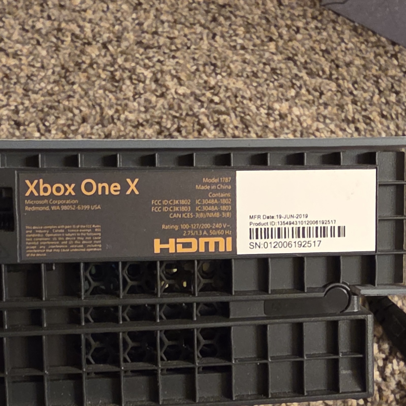 Microsoft Xbox One X Gears 5 Limited Edition 1TB