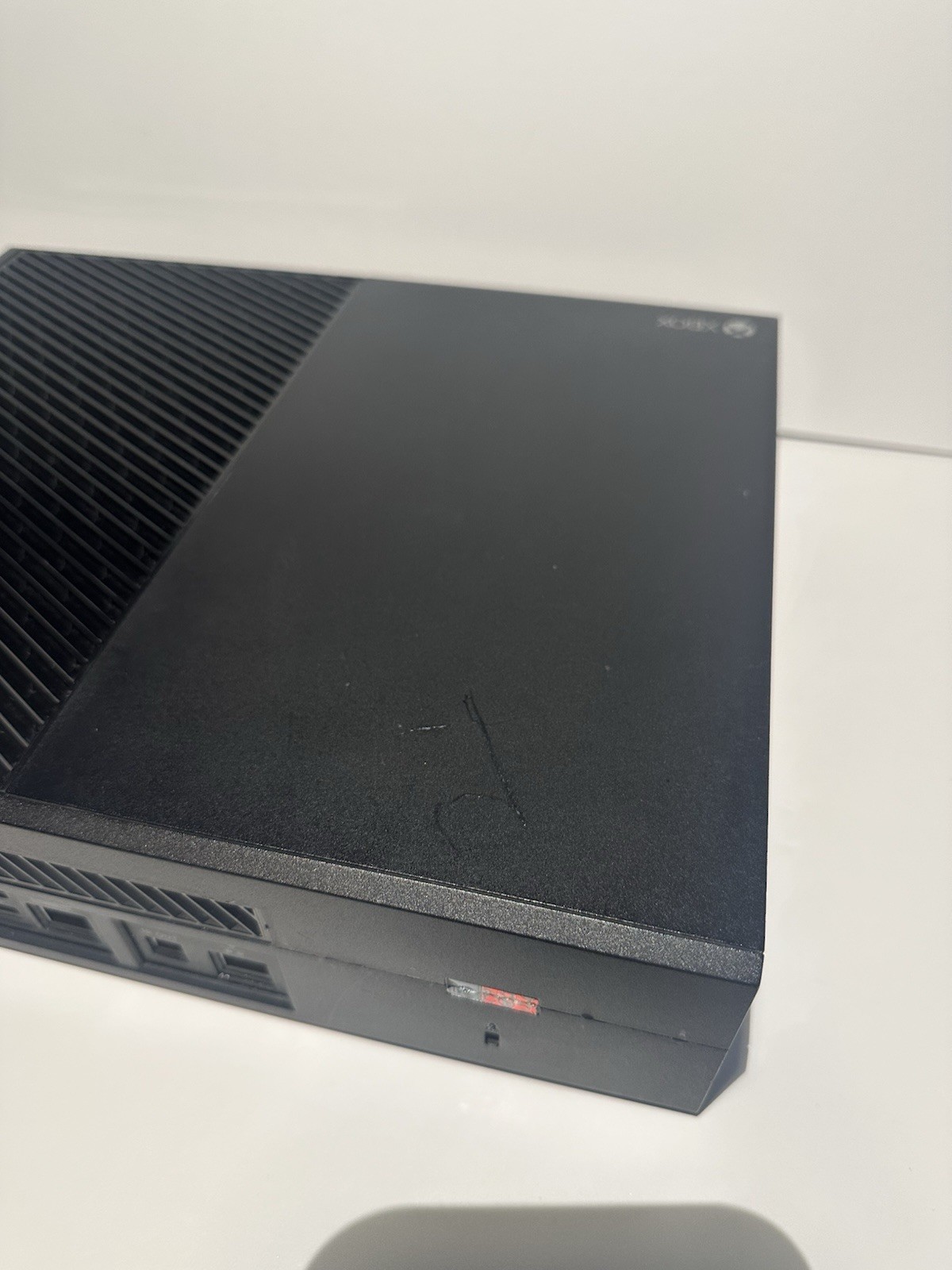 Xbox One 500GB Console w/ Cords & Controller Tested Working