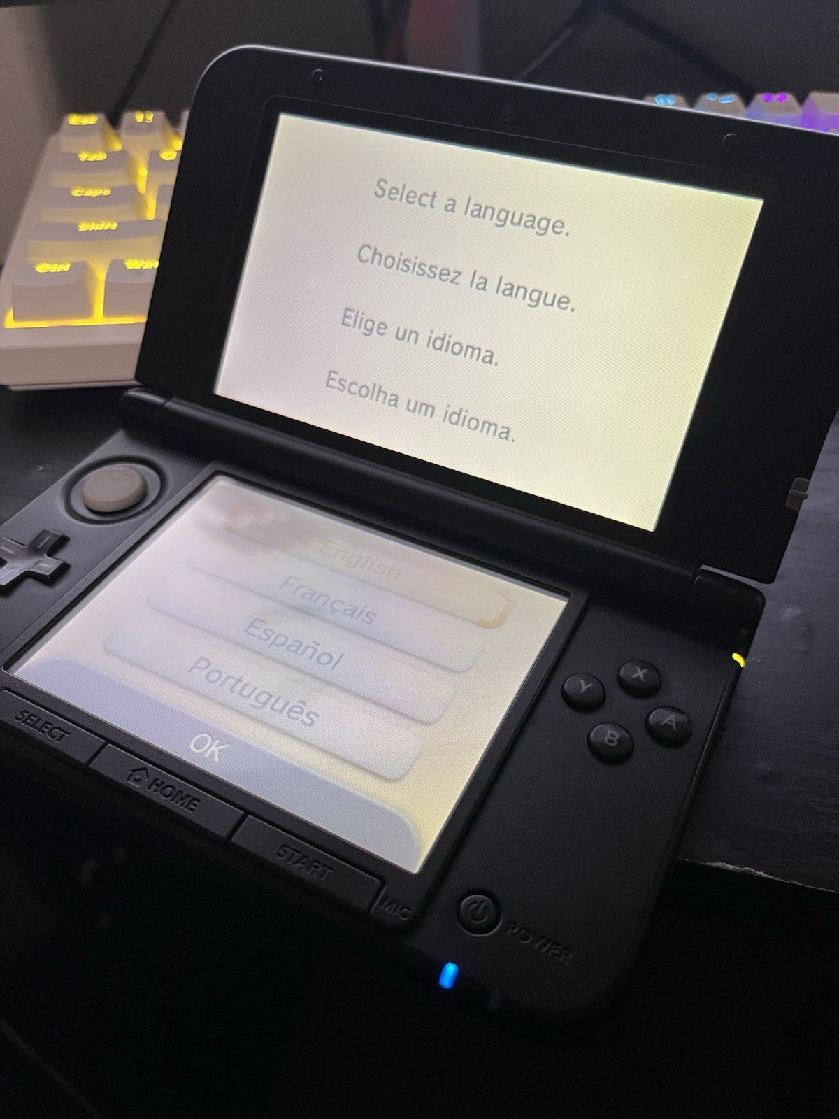 Nintendo 3DS XL Black Handheld Console 3D REGION FREE w/ AC Adapter