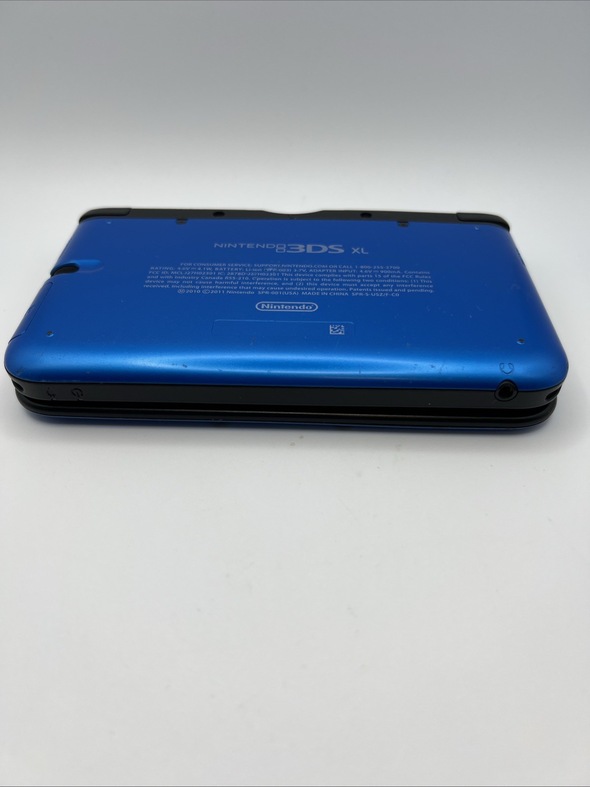 Nintendo 3DS XL Blue Black Handheld Console 2011 Works Charger, Games, NO STYLUS