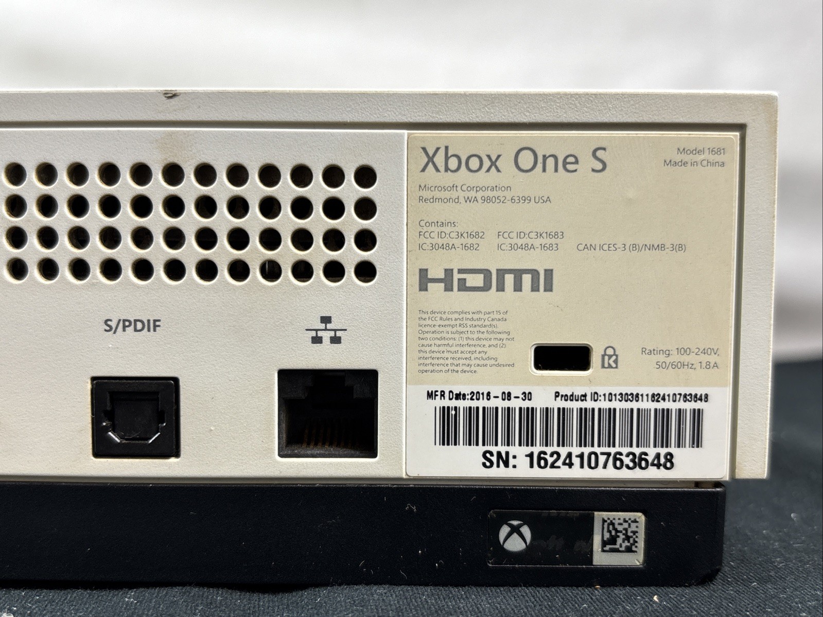 Microsoft Xbox One S 500gb (White) Console Body Only – Cosmetic Wear