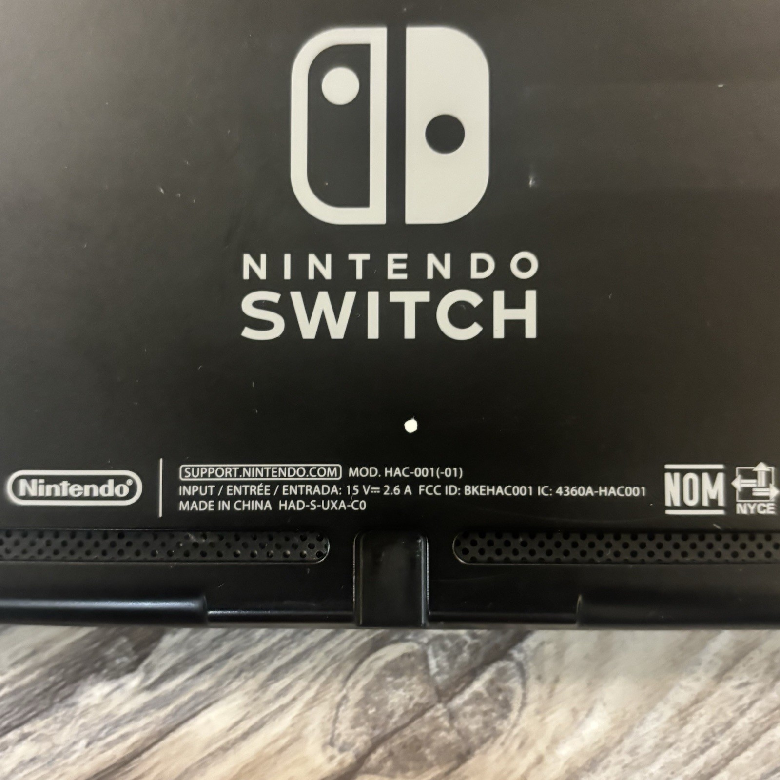 Nintendo Switch Mario Kart 8 Bundle w/ 4 Extra Games, Xtra Controllers & Storage