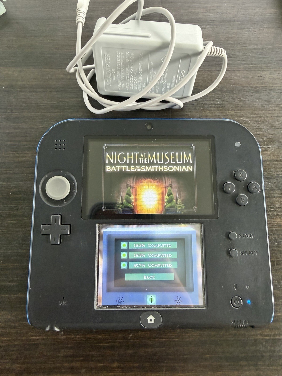 Nintendo 2DS Black/Blue Console w/ Charger & 4GB SD Card Tested READ