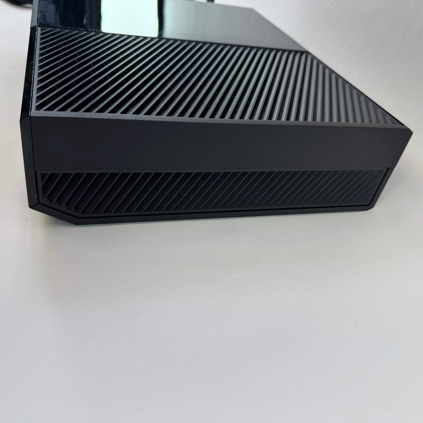Microsoft Xbox One 500GB Console With Controller