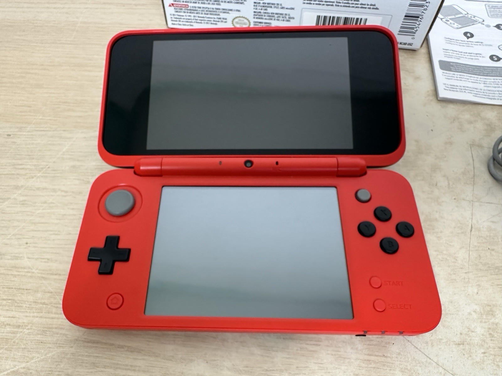 Nintendo 2DS XL PokeBall Edition – Complete In Box CIB – USA Model – Pokemon