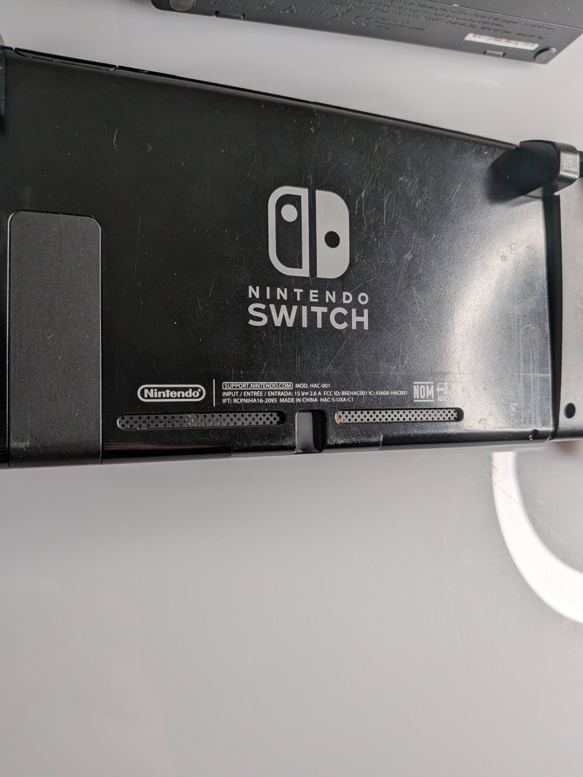 Nintendo Switch 32 GB Console Bundle HAC-001 w/ Accessories *tested/working