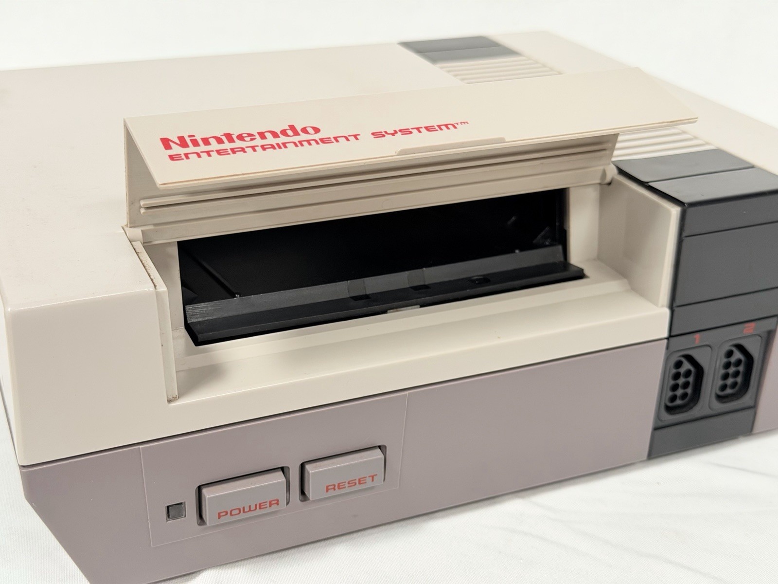 Nintendo Entertainment System NES Console – Complete OEM – Tested & Working