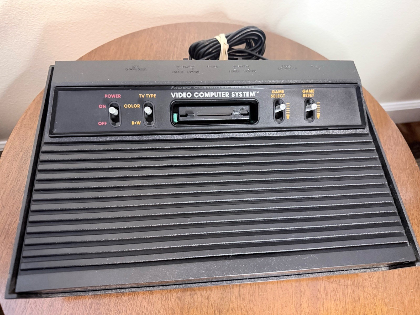 Recapped Atari 2600 «Vader» Black Game Console w/ Game & Joystick