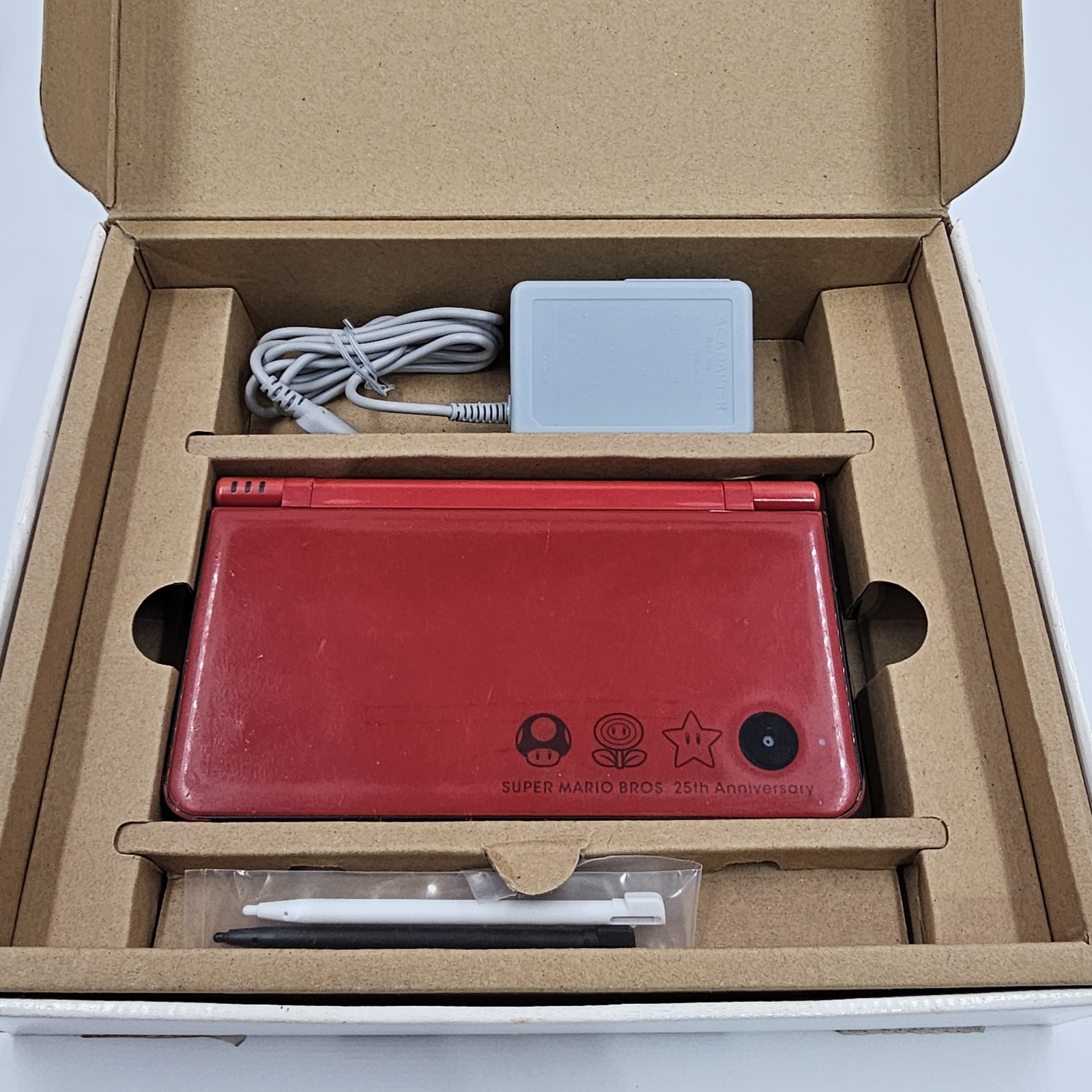Nintendo DSi XL Super Mario Bros 25th Anniversary Red~ Charger, Case Tested