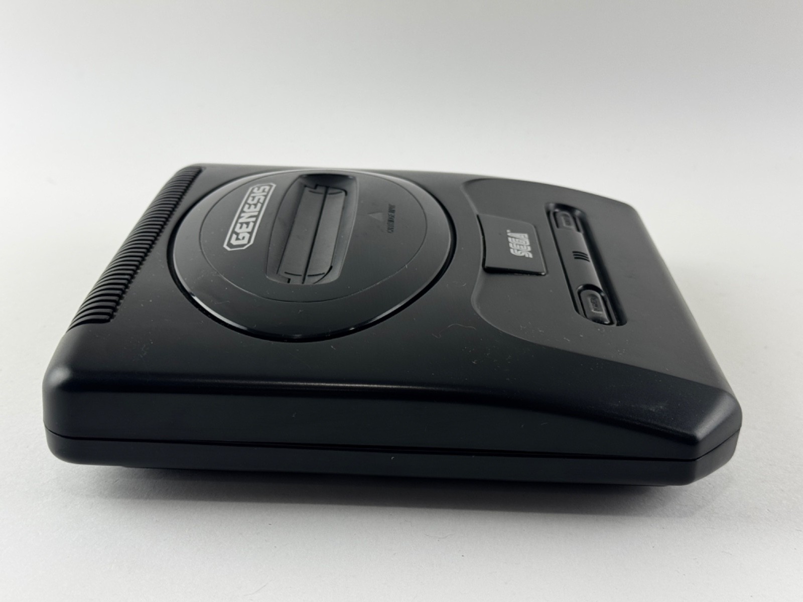 Sega Genesis Model 2 Console Bundle MK-1631 w/ Original Controller & Power Cord