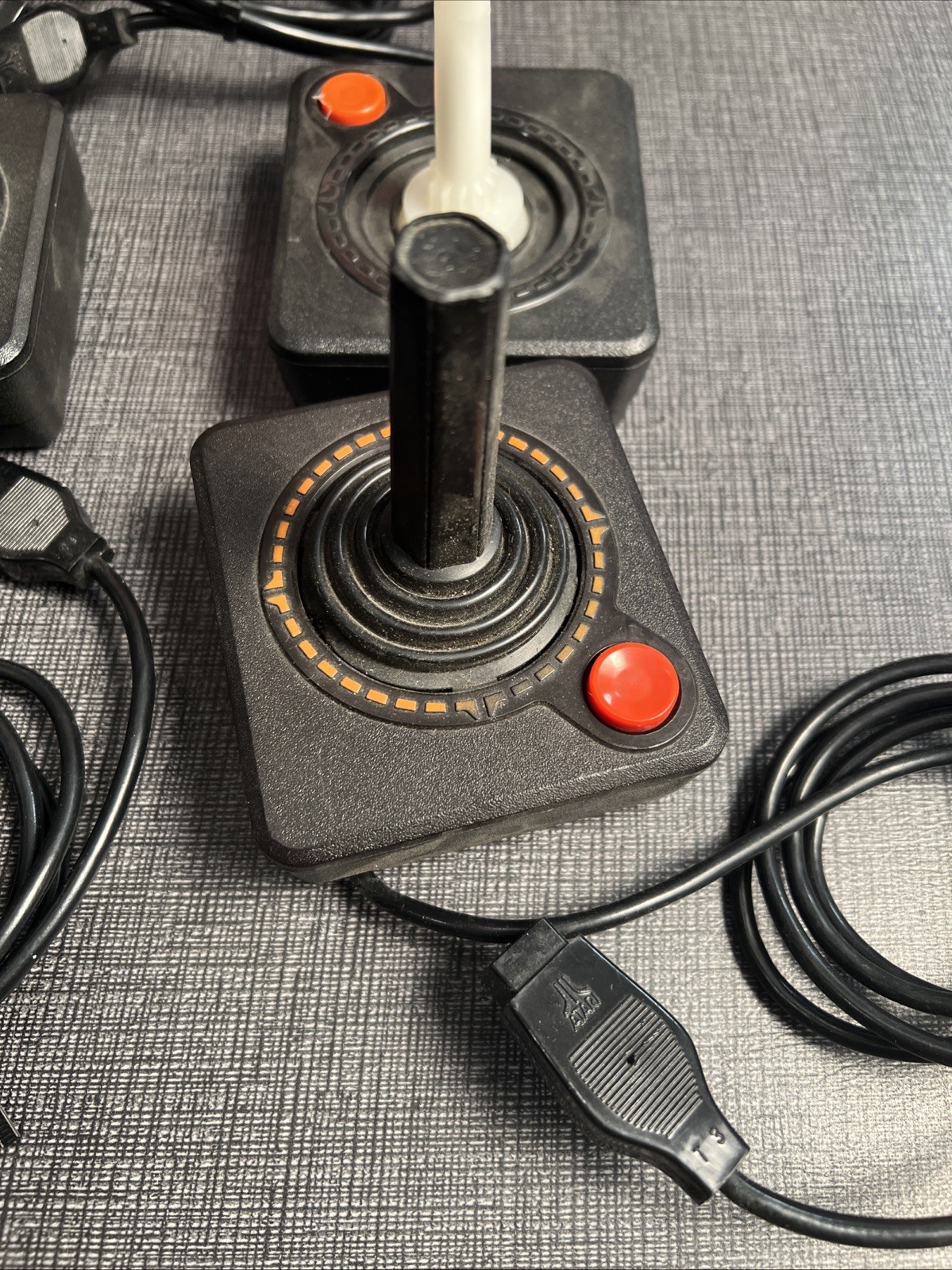 Atari 2600 Video Computer System With Extra Controllers And Original Box