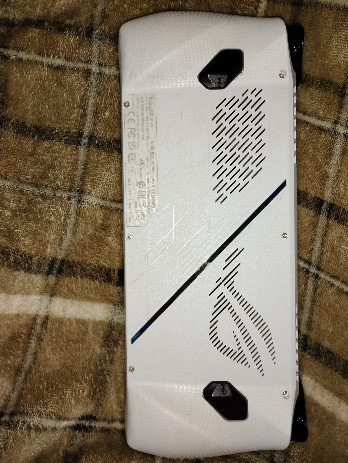 ASUS ROG Ally 7in 512GB White Gaming Handheld Console READ DESCRIPTION