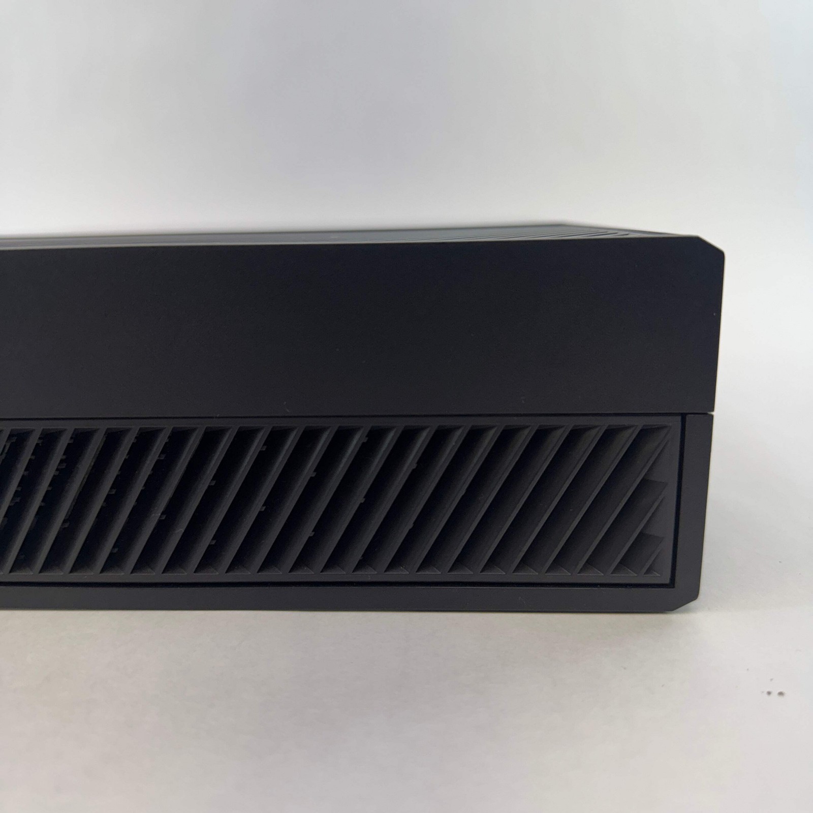 Microsoft Xbox One 500GB Console With Controller