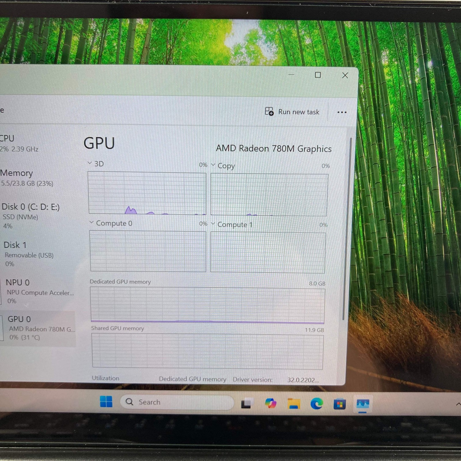 GPD Win Mini (2024) 7″ AMD Ryzen 7 8840U 32GB RAM 2TB Black G1617-01
