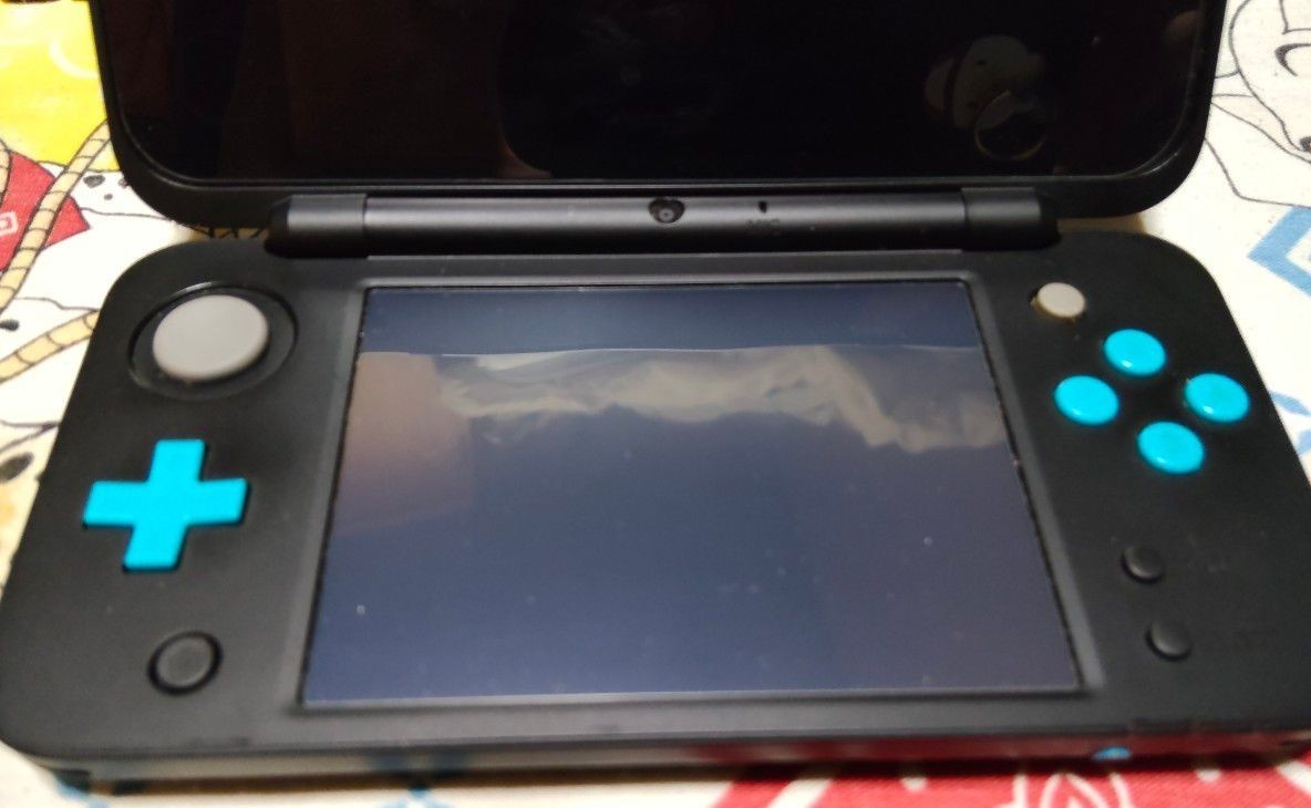 Lot 20 Games New Nintendo 2DS LL Turquoise x Black Used Japan F/S
