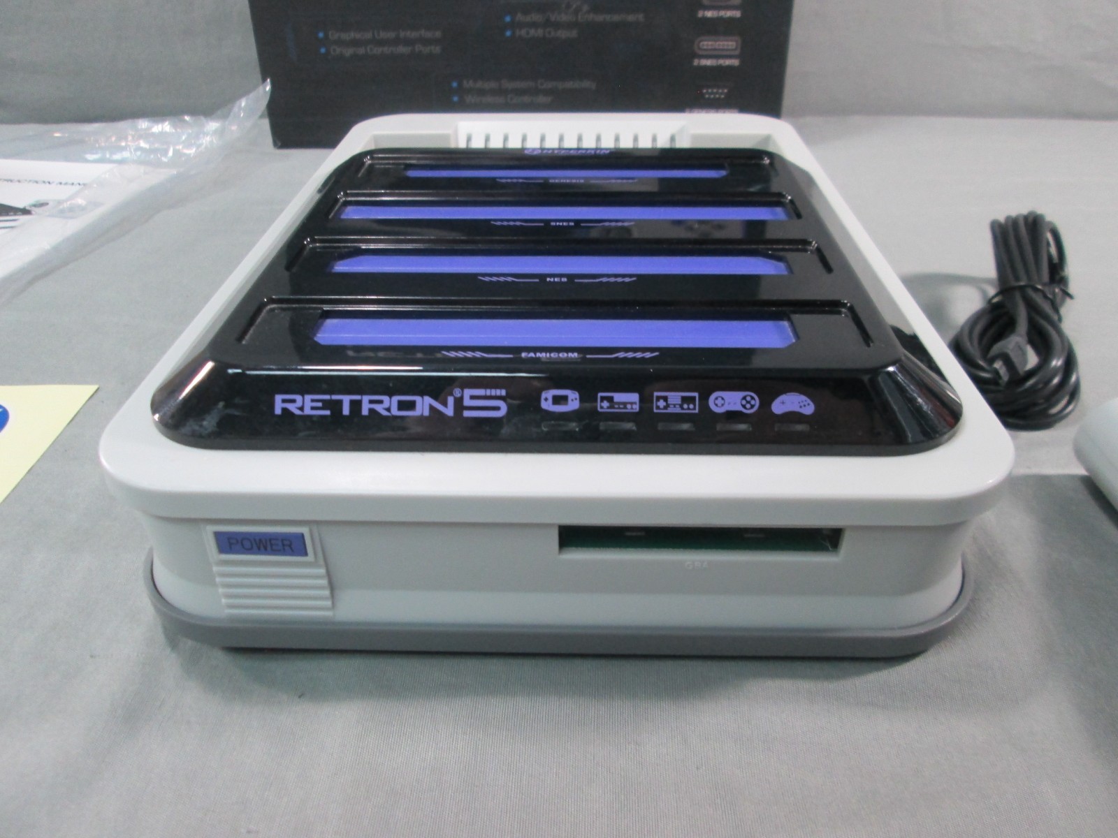 Hyperkin RETRON 5 Console UNTESTED For PARTS NES SNES GBA Famicom Genesis