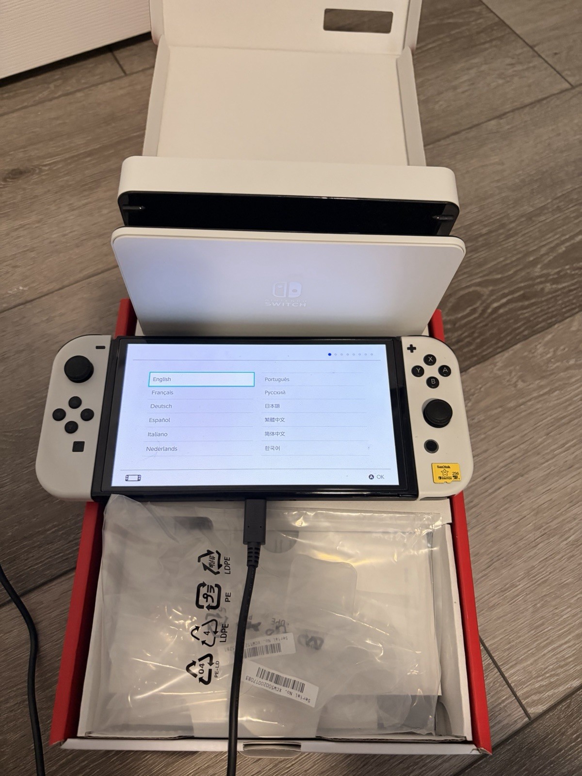 Nintendo Switch OLED Model 64GB White Joy-Con with 256gb micro sd card