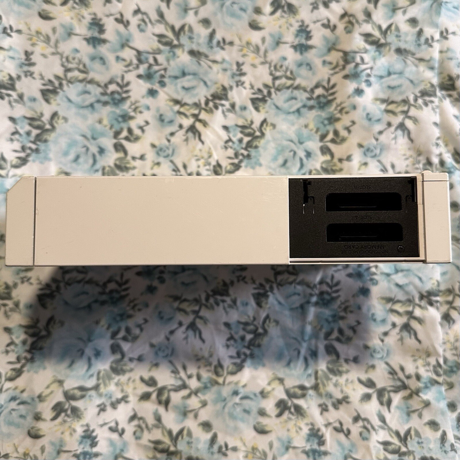 Nintendo Wii RVL-001(USA) 512 MB Home Console – White Bundle