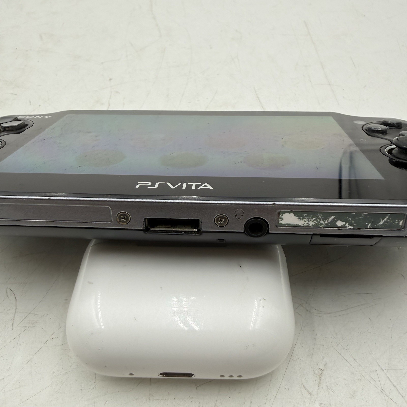 Sony PlayStation PS Vita PCH-1001 Black Handheld Console. With 2 Game Downloaded