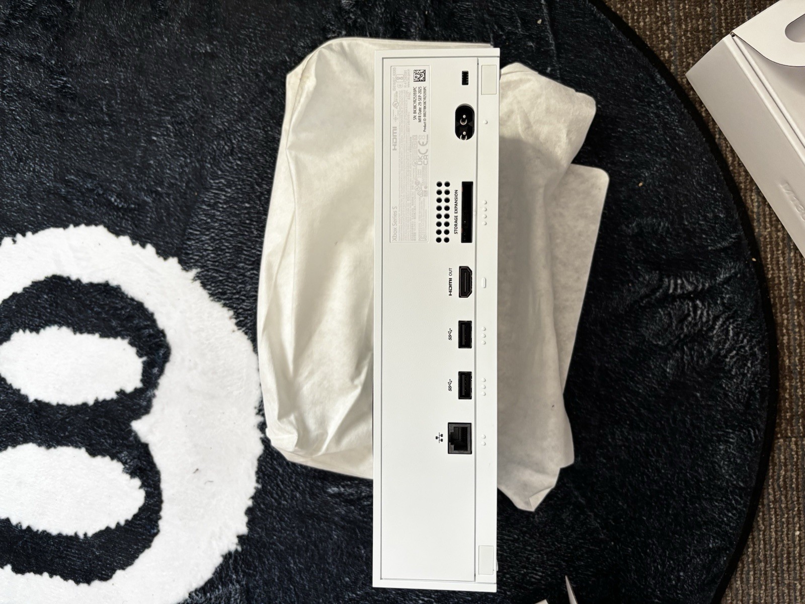 Microsoft Xbox Series S 1TB Console White w/ 3 month Game Pass w/ Controller