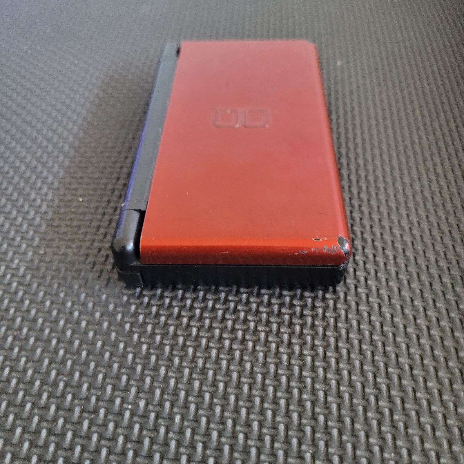 Nintendo DS Lite, Red/Black, For Parts Only, Charges But Won’t Turn On, USG-001
