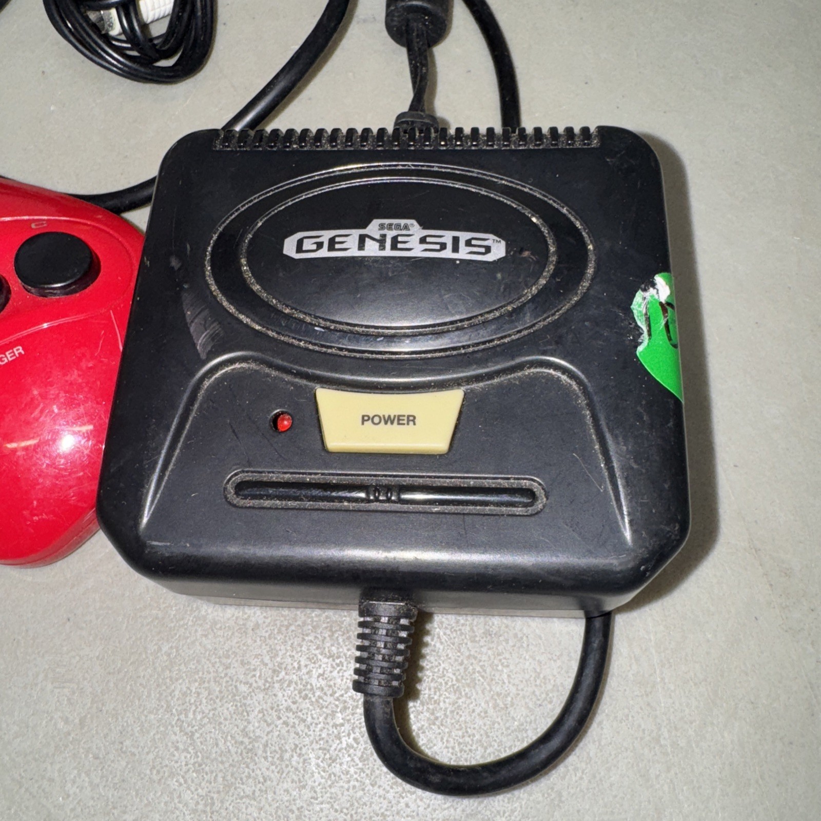 Radica Sega Genesis 16-BIT Power Plug & Play 6-in-1 Game System Red 2004