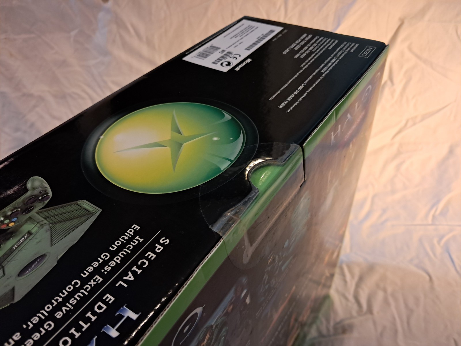 SEALED NEW IN BOX Halo Special Edition Green Original Xbox in Display Case