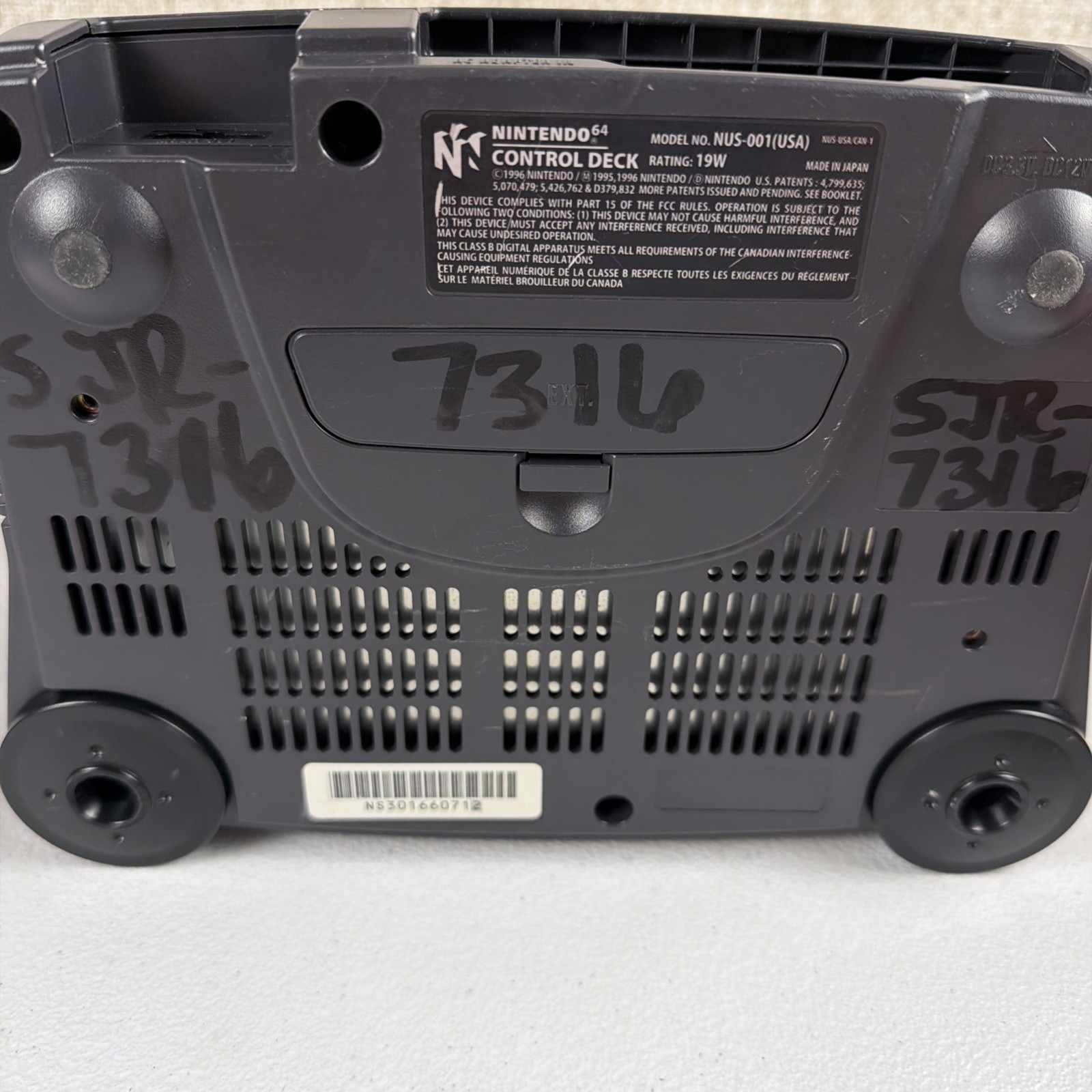 Nintendo 64 Console ONLY – NUS-001 (USA) – Charcoal Tested Working W/ Jumper Pak