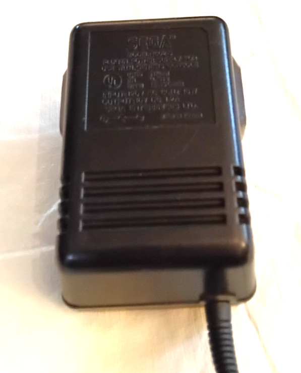 Sega Genesis 16-Bit Stereo Model 1601 With Hook-Ups & Controller Works Perfect!