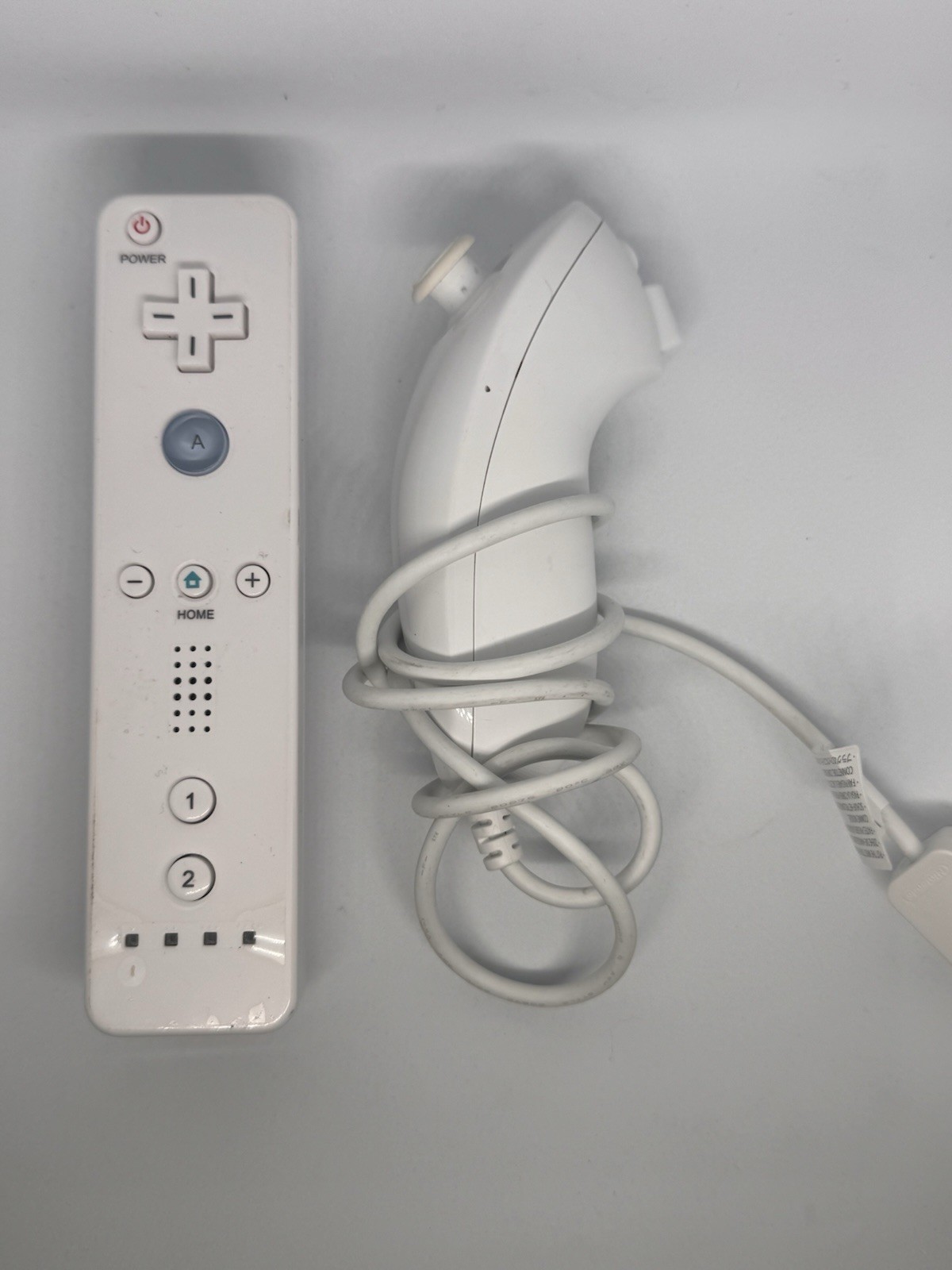 Nintendo Wii RVL-001 512 MB Home Console – White