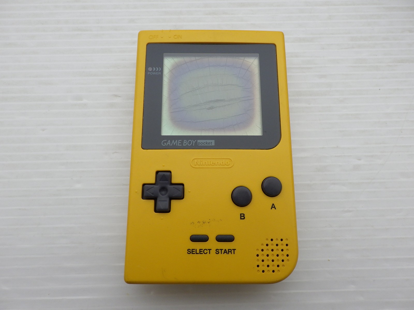 AS IS-Game Boy Pocket Console (MGB-001 / Yellow) GameBoy JP GAME. 9000025608817