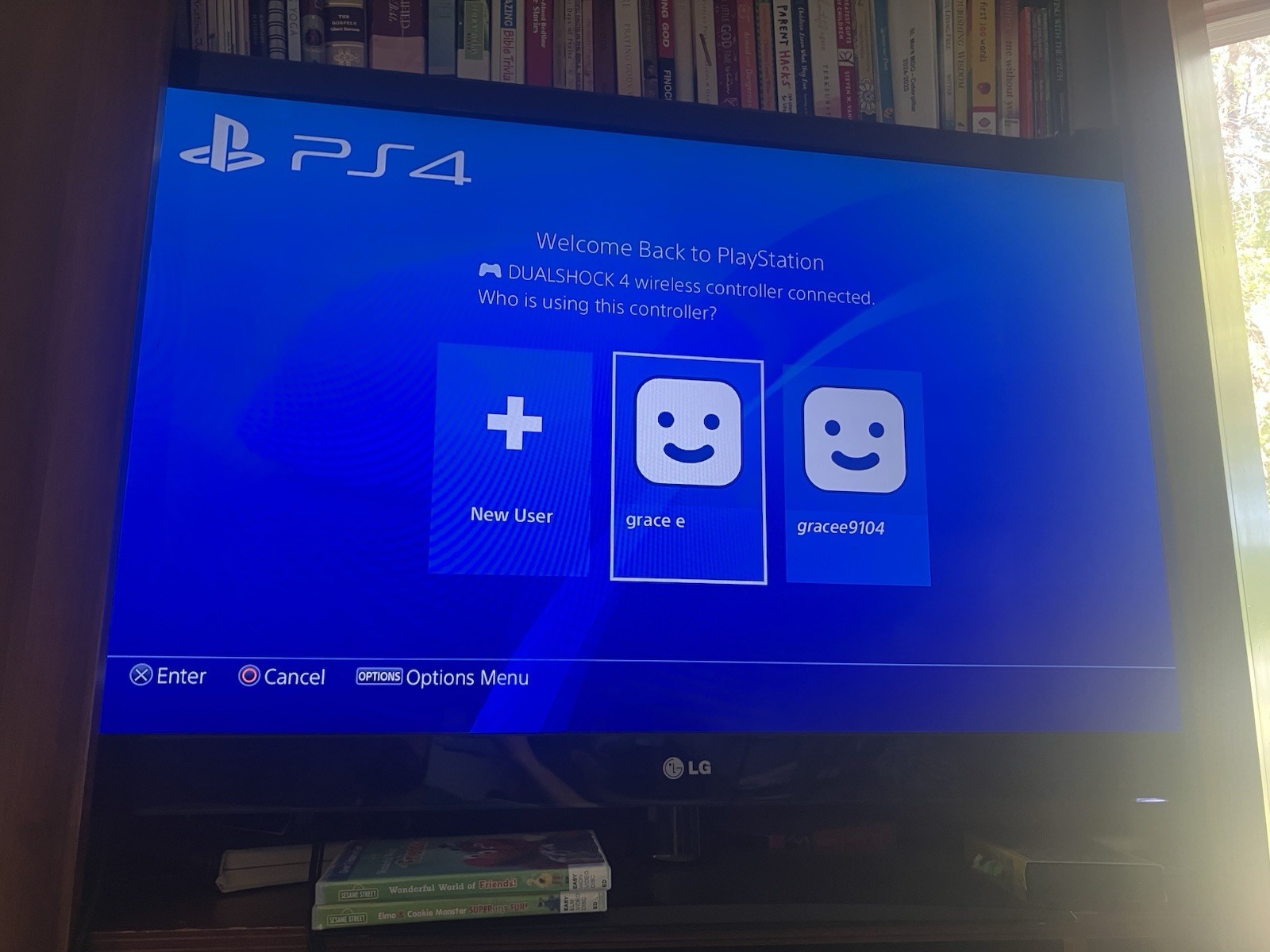 Sony Playstation 4 PS4 Console CUH-1001A CLEAN NEW THERMAL PASTE 500GB 3 Games++
