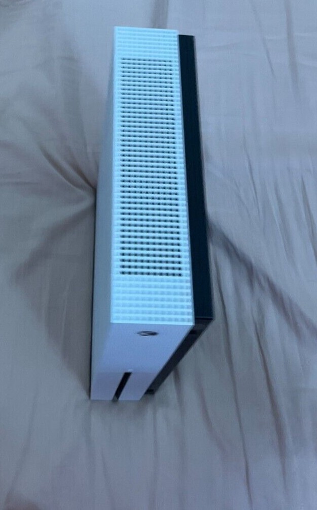 Microsoft Xbox One S 500GB – White (Comes with power cord.)