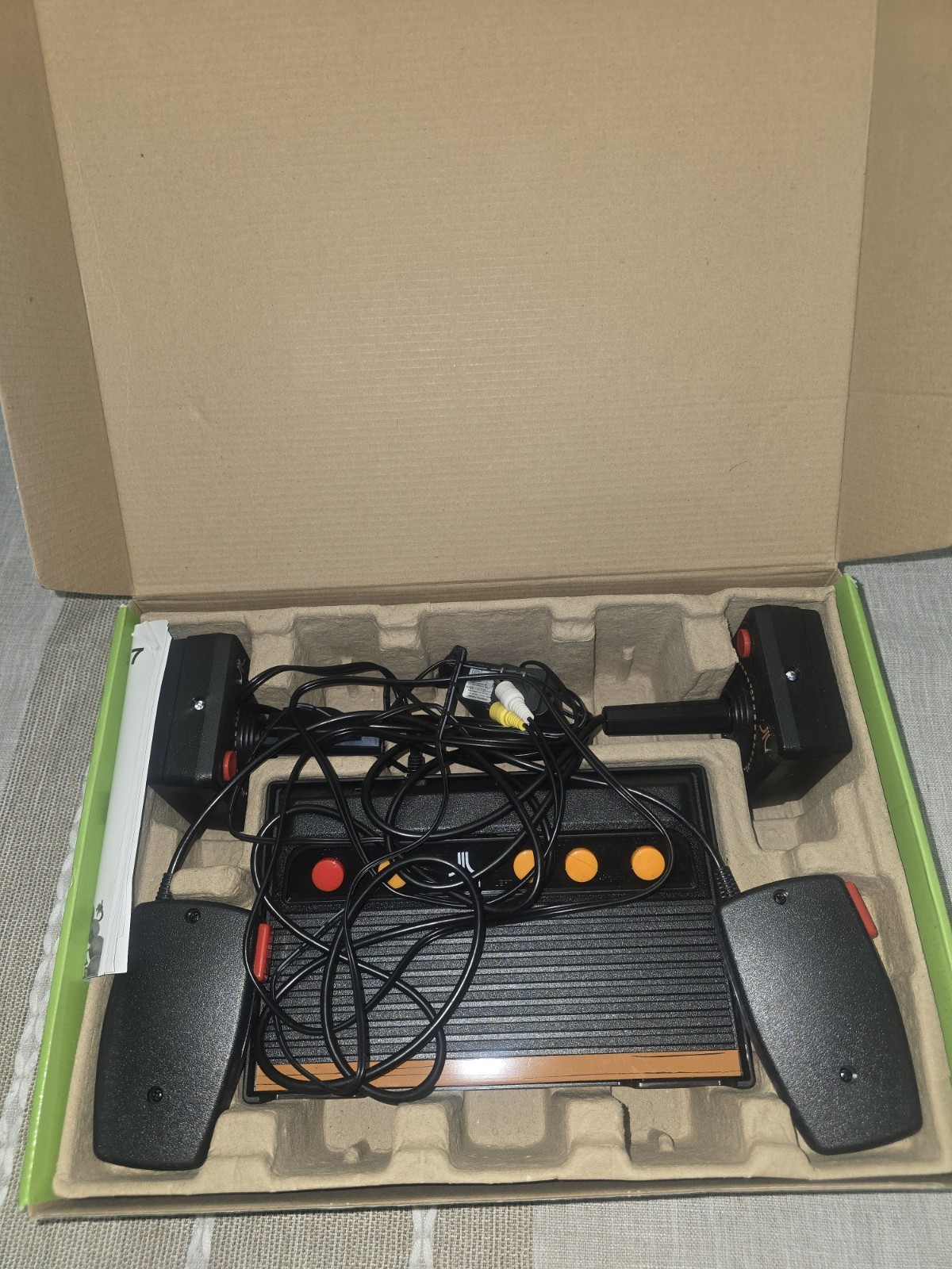 Atari Flashback 7 Deluxe Home Console 101 Built-In Games Wireless, Black