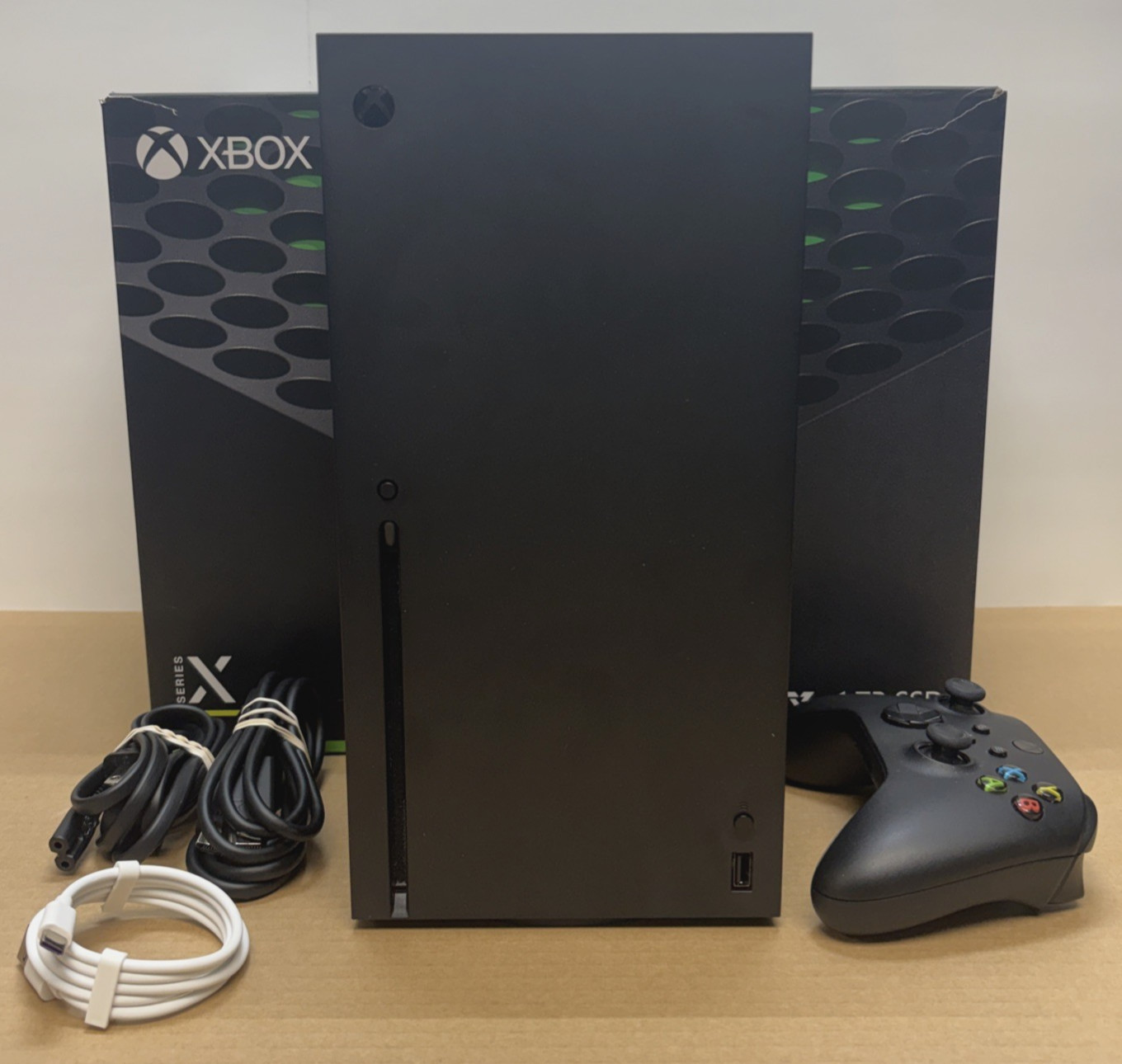 Xbox Series X 1TB Console with Xbox Wireless Controller 4K Gaming 120FPS 1882