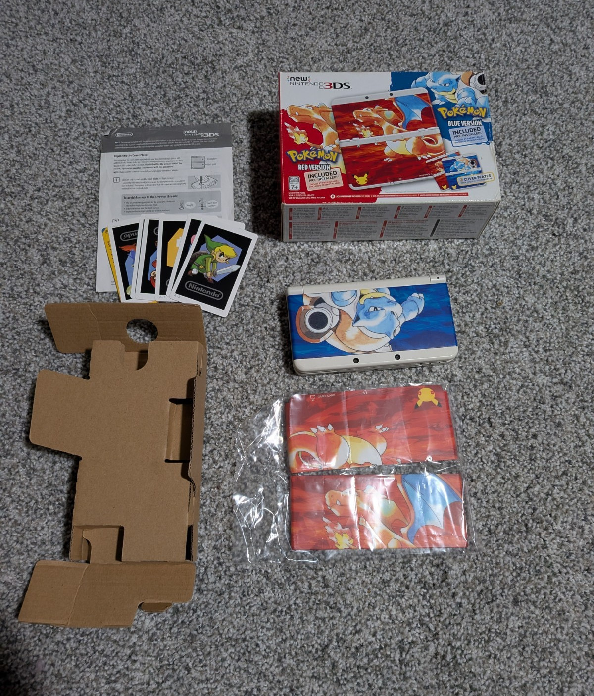 Nintendo «New» 3DS Pokemon 20th Anniversary w/ Box Faceplates 4GB Wi-Fi