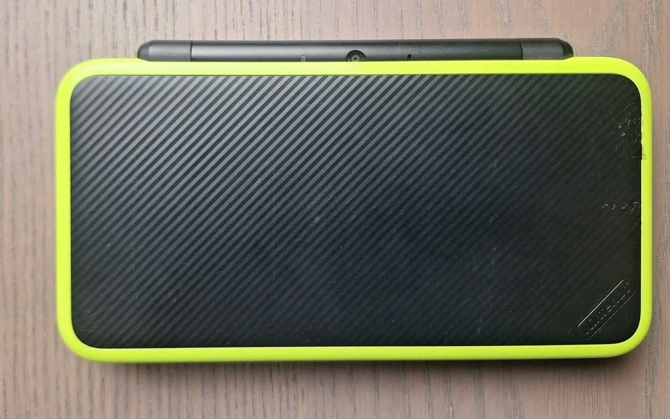 New Nintendo 2DS XL Lime Black | Charger + 32GB SD Card | Region Free USA