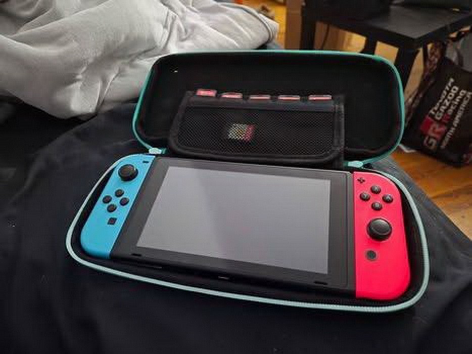 Nintendo Switch, 6 Games Included, TV Hookup Port, Switch Case